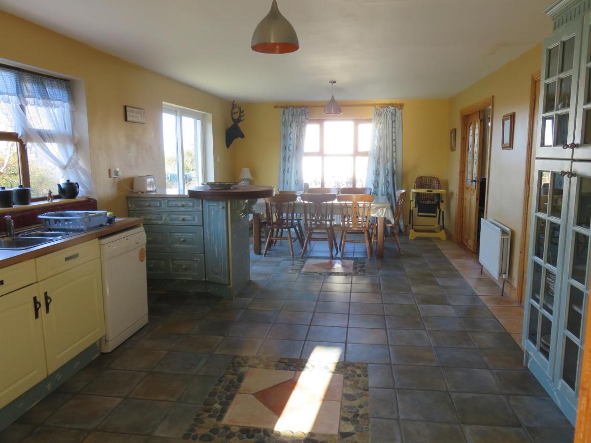 הוילה Bunkhouse - Letterfrack Farm מראה חיצוני תמונה