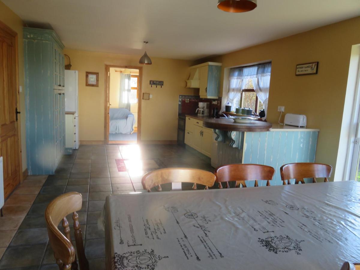 הוילה Bunkhouse - Letterfrack Farm מראה חיצוני תמונה